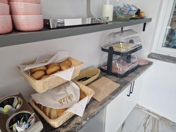 IMG-20250518-WA0011